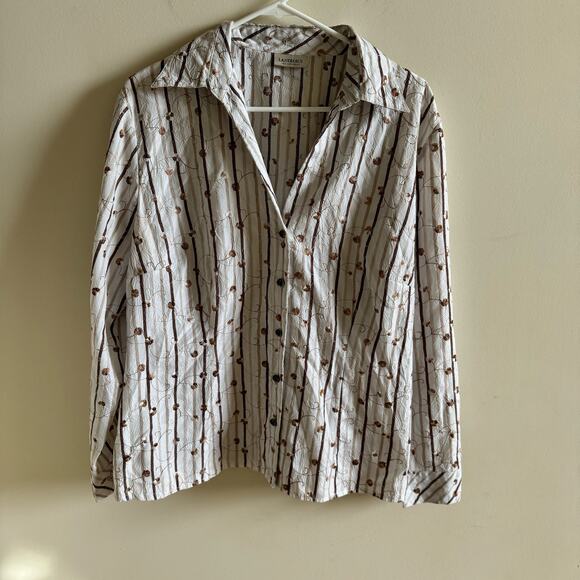 Landhaus C&A Naturally Women's L
Blouse Large Button Up European Embroidered - Picture 1 of 10